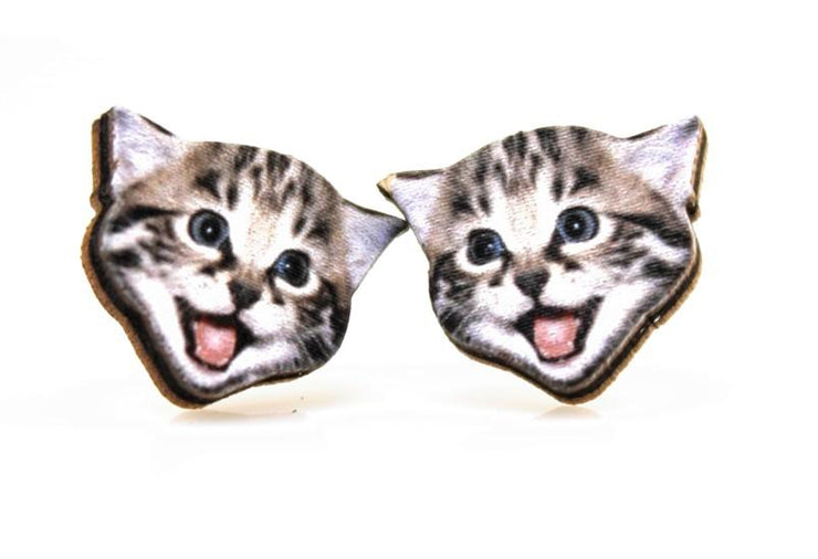 Playful Kitten Stud Earrings 